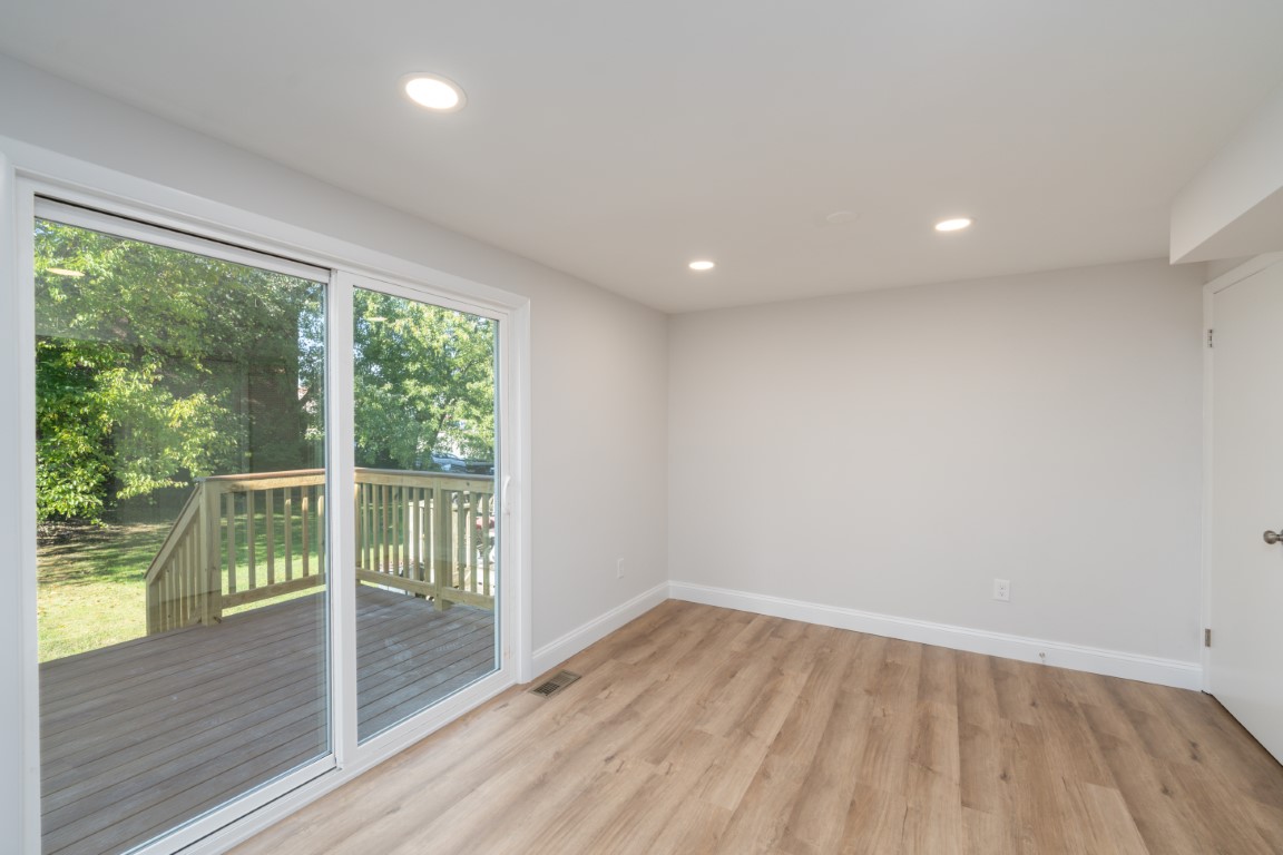 Kitchen (Medium) (3)